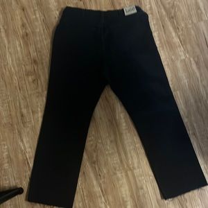 Straight leg vintage lee jeans. Black. Size 36x30 Great condition!